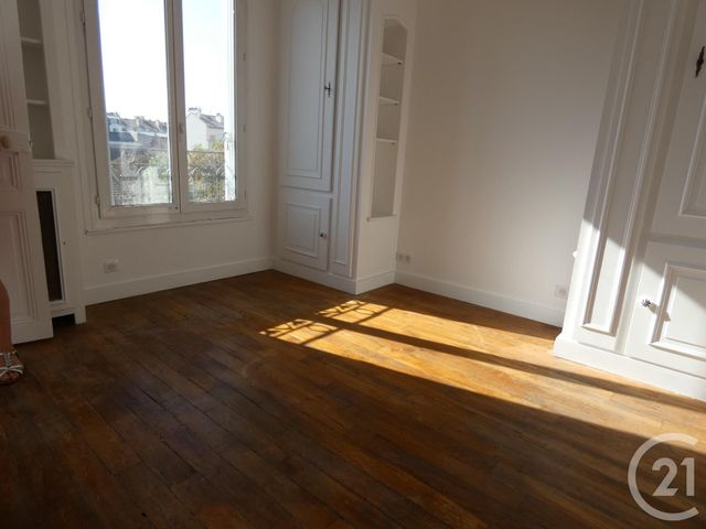 Afficher la photo en grand Appartement F3 à louer - 3 pièces - 46.0 m2 - ASNIERES SUR SEINE - 92 - ILE-DE-FRANCE - Century 21 Halesia Immobilier