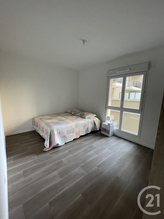 Appartement F4 à louer - 4 pièces - 74.5 m2 - ARGENTEUIL - 95 - ILE-DE-FRANCE - Century 21 Halesia Immobilier
