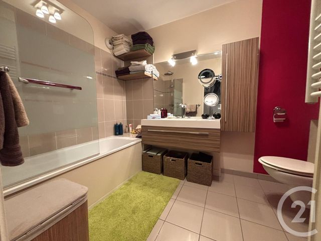 Appartement F2 à vendre - 2 pièces - 46.0 m2 - GENNEVILLIERS - 92 - ILE-DE-FRANCE - Century 21 Halesia Immobilier