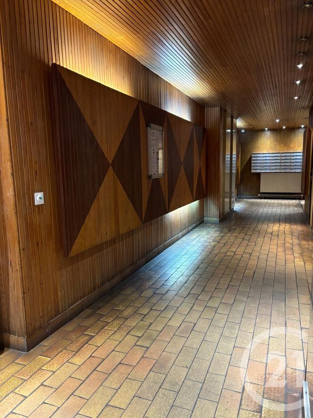 Appartement F1 à louer - 1 pièce - 35.1 m2 - PARIS - 75020 - ILE-DE-FRANCE - Century 21 Halesia Immobilier