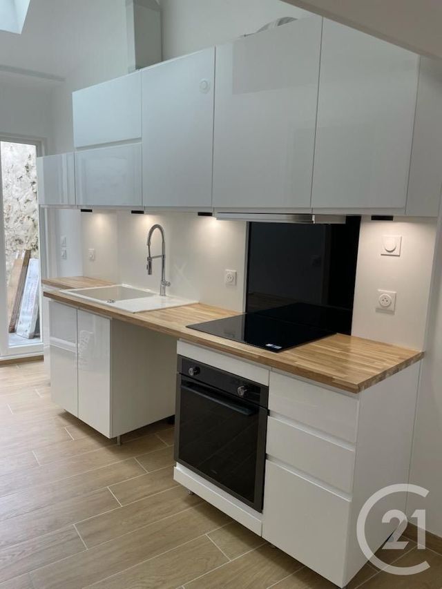 Appartement F2 à louer - 2 pièces - 35.08 m2 - TAVERNY - 95 - ILE-DE-FRANCE - Century 21 Halesia Immobilier