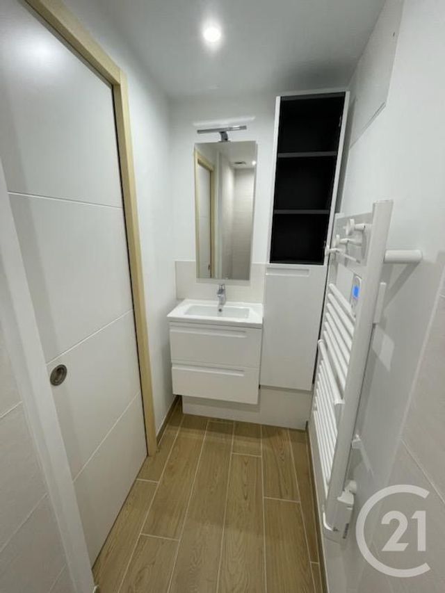 Appartement F2 à louer - 2 pièces - 35.08 m2 - TAVERNY - 95 - ILE-DE-FRANCE - Century 21 Halesia Immobilier