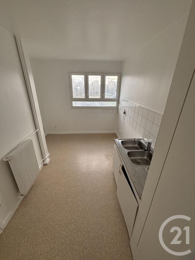 Appartement F2 à vendre - 2 pièces - 48.65 m2 - VILLENEUVE LA GARENNE - 92 - ILE-DE-FRANCE - Century 21 Halesia Immobilier