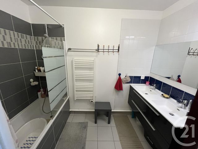 Appartement F4 à vendre - 4 pièces - 83.1 m2 - ASNIERES SUR SEINE - 92 - ILE-DE-FRANCE - Century 21 Halesia Immobilier