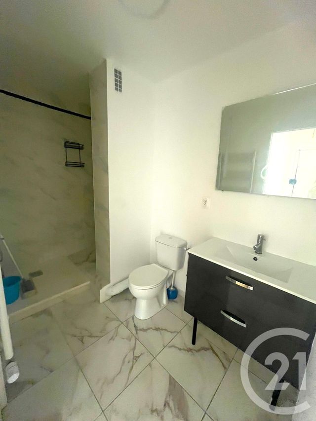 Appartement F2 à vendre - 2 pièces - 46.05 m2 - GENNEVILLIERS - 92 - ILE-DE-FRANCE - Century 21 Halesia Immobilier
