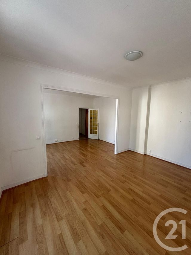 Appartement F3 à vendre - 3 pièces - 63.81 m2 - GENNEVILLIERS - 92 - ILE-DE-FRANCE - Century 21 Halesia Immobilier