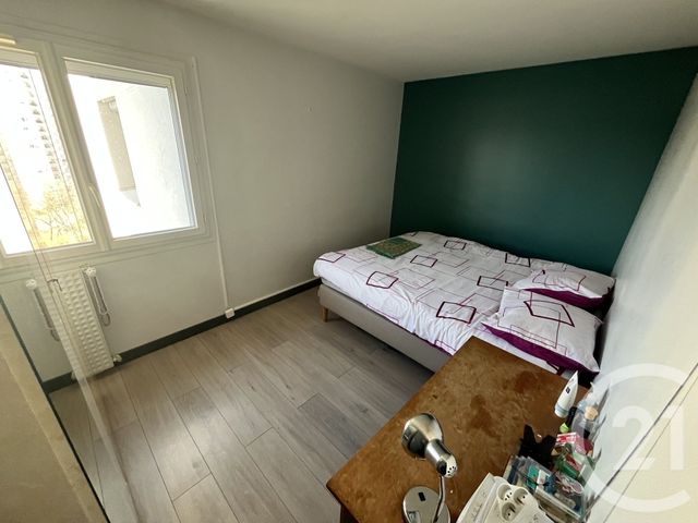 Appartement F4 à vendre - 4 pièces - 77.25 m2 - GENNEVILLIERS - 92 - ILE-DE-FRANCE - Century 21 Halesia Immobilier