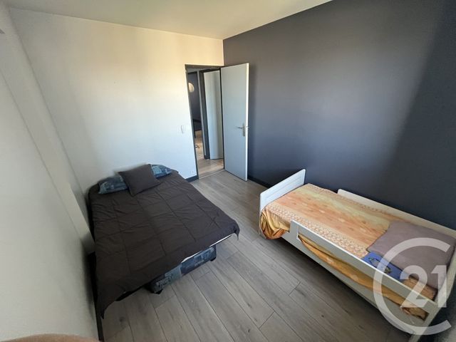 Appartement F4 à vendre - 4 pièces - 77.25 m2 - GENNEVILLIERS - 92 - ILE-DE-FRANCE - Century 21 Halesia Immobilier