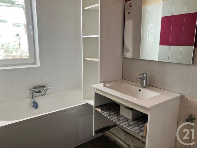 Appartement F4 à vendre - 4 pièces - 65.0 m2 - GENNEVILLIERS - 92 - ILE-DE-FRANCE - Century 21 Halesia Immobilier