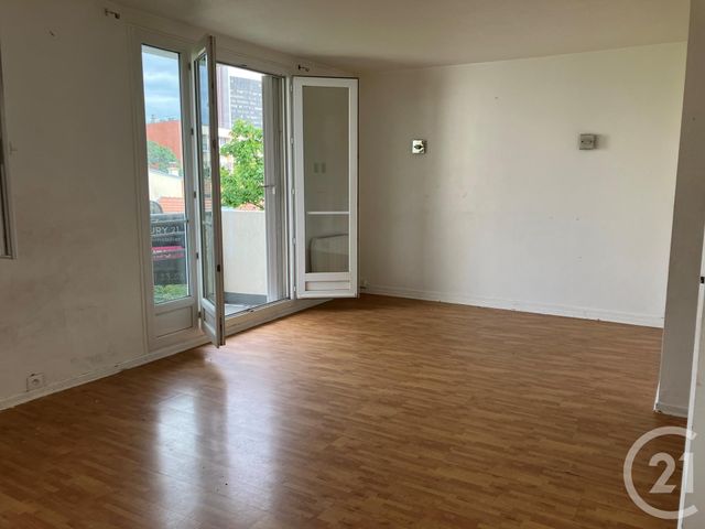 Appartement F4 à vendre - 4 pièces - 65.0 m2 - GENNEVILLIERS - 92 - ILE-DE-FRANCE - Century 21 Halesia Immobilier