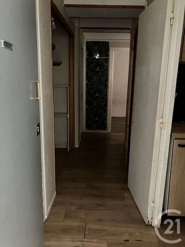 Appartement F4 à vendre - 4 pièces - 65.0 m2 - GENNEVILLIERS - 92 - ILE-DE-FRANCE - Century 21 Halesia Immobilier