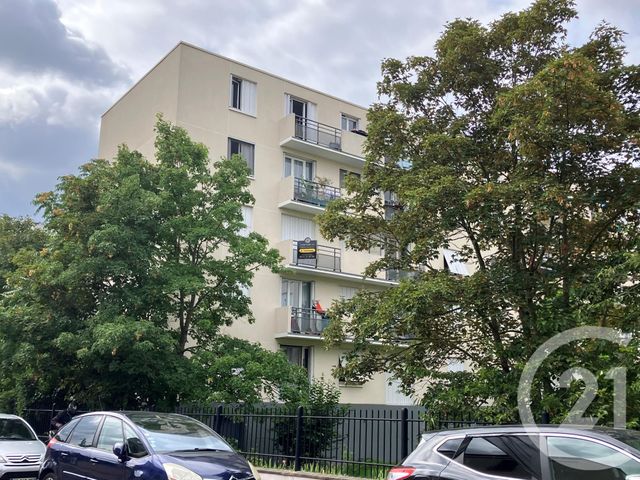 Appartement F4 à vendre - 4 pièces - 65.0 m2 - GENNEVILLIERS - 92 - ILE-DE-FRANCE - Century 21 Halesia Immobilier