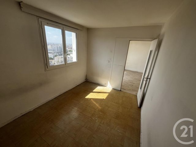Afficher la photo en grand Appartement F3 à vendre - 3 pièces - 62.0 m2 - ASNIERES SUR SEINE - 92 - ILE-DE-FRANCE - Century 21 Halesia Immobilier