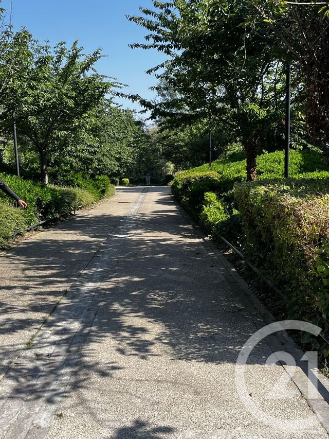 Appartement F4 à vendre - 4 pièces - 83.0 m2 - VILLENEUVE LA GARENNE - 92 - ILE-DE-FRANCE - Century 21 Halesia Immobilier