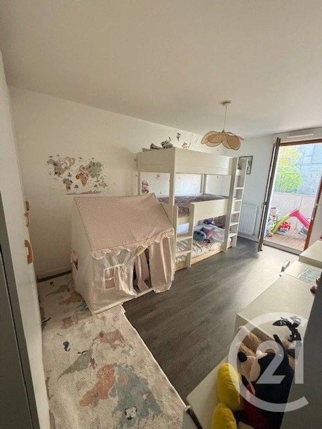 Appartement F4 à vendre - 4 pièces - 87.0 m2 - GENNEVILLIERS - 92 - ILE-DE-FRANCE - Century 21 Halesia Immobilier
