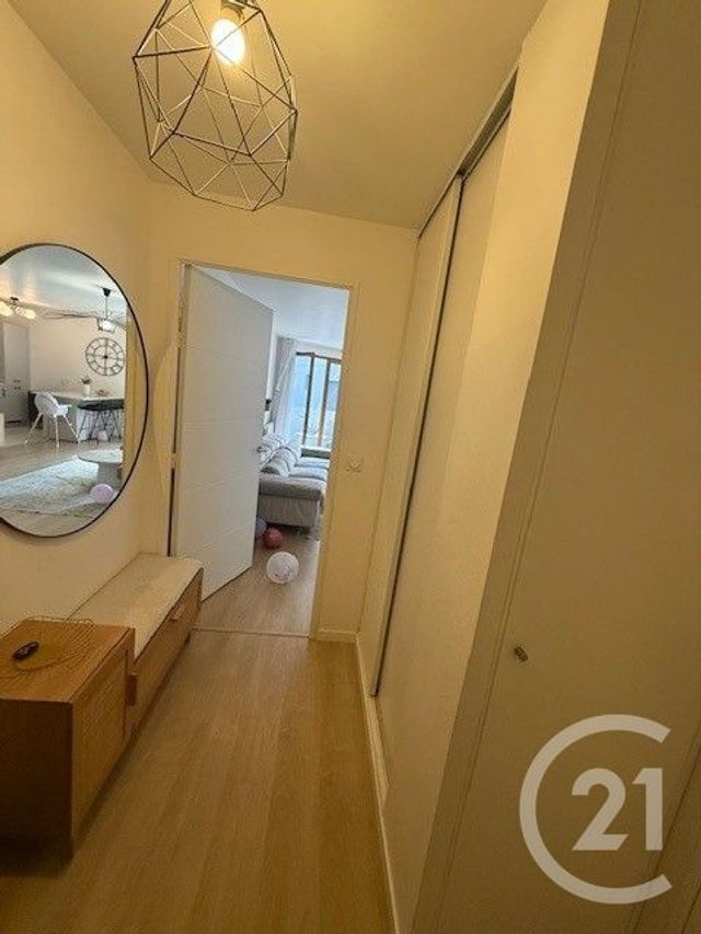 Appartement F4 à vendre - 4 pièces - 87.0 m2 - GENNEVILLIERS - 92 - ILE-DE-FRANCE - Century 21 Halesia Immobilier