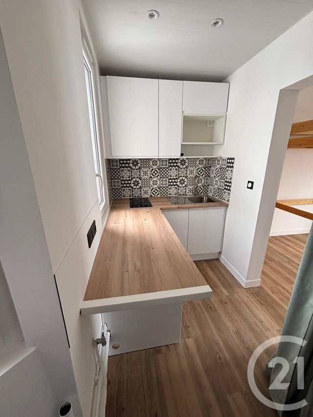 Appartement F1 à louer - 1 pièce - 19.0 m2 - ASNIERES SUR SEINE - 92 - ILE-DE-FRANCE - Century 21 Halesia Immobilier