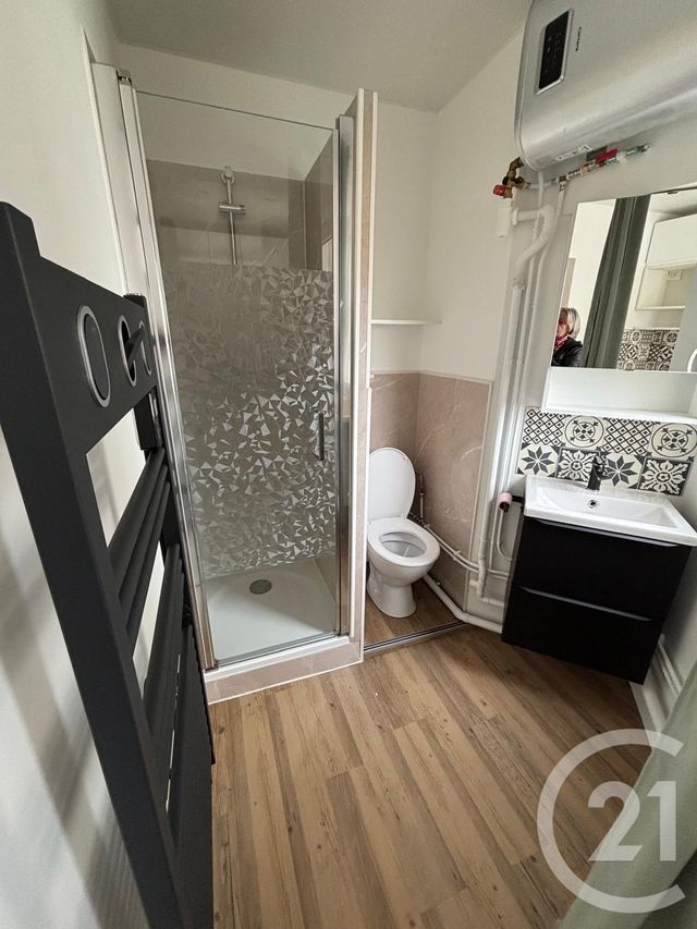 Appartement F1 à louer - 1 pièce - 19.0 m2 - ASNIERES SUR SEINE - 92 - ILE-DE-FRANCE - Century 21 Halesia Immobilier