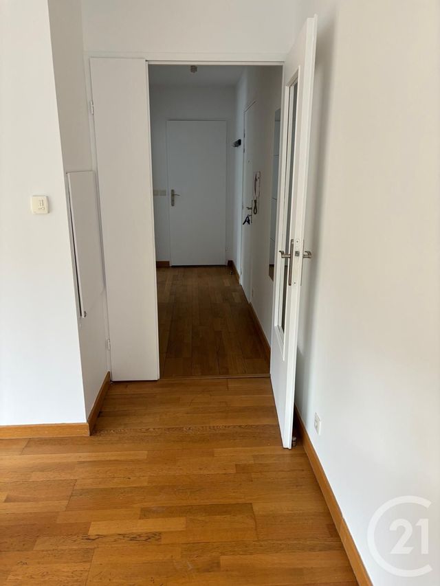 Appartement F3 à louer - 3 pièces - 53.62 m2 - LONGJUMEAU - 91 - ILE-DE-FRANCE - Century 21 Halesia Immobilier