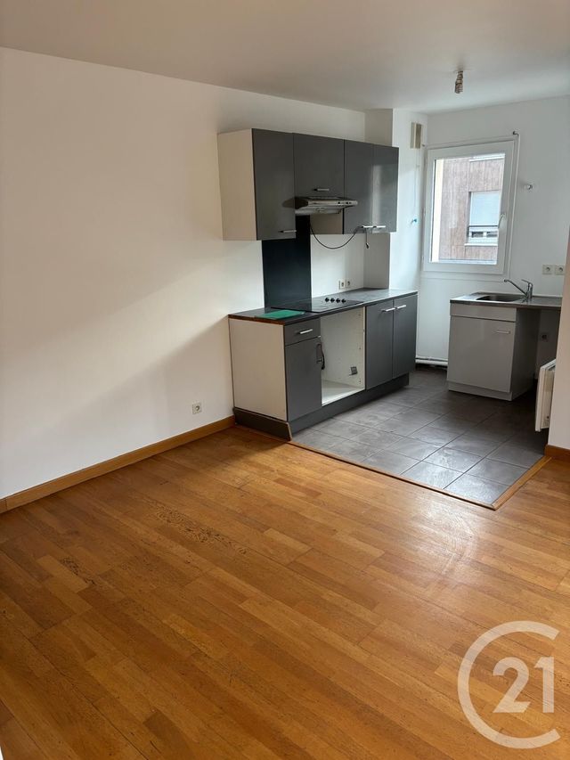 Appartement F3 à louer - 3 pièces - 53.62 m2 - LONGJUMEAU - 91 - ILE-DE-FRANCE - Century 21 Halesia Immobilier