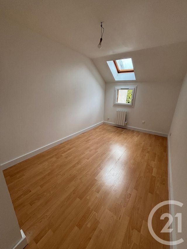 maison à louer - 4 pièces - 103.05 m2 - VILLENEUVE LA GARENNE - 92 - ILE-DE-FRANCE - Century 21 Halesia Immobilier