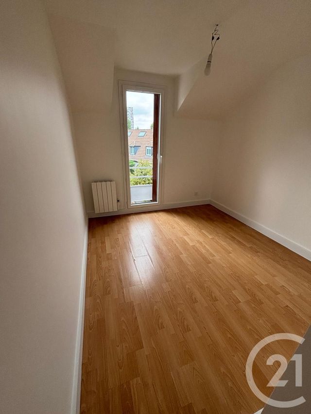 maison à louer - 4 pièces - 103.05 m2 - VILLENEUVE LA GARENNE - 92 - ILE-DE-FRANCE - Century 21 Halesia Immobilier