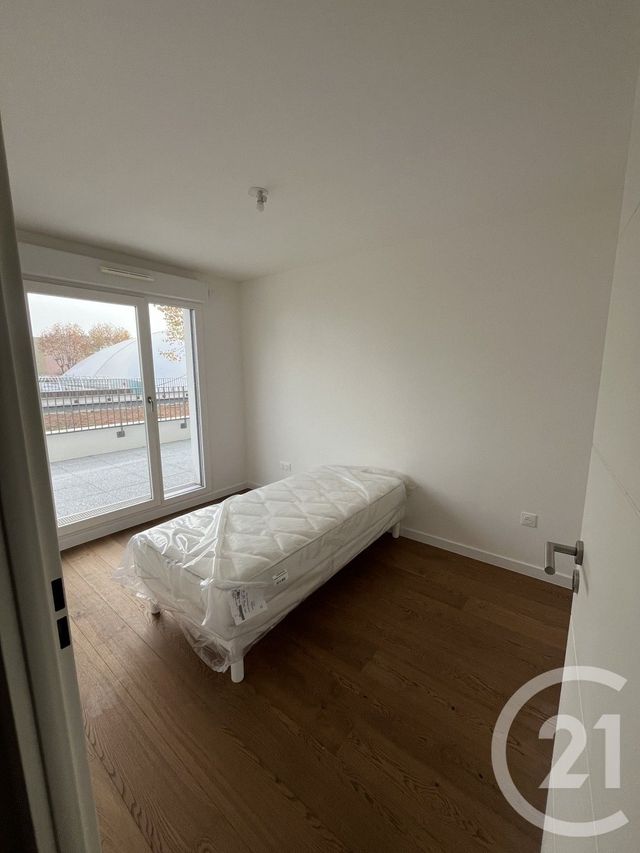 Appartement à louer - 3 pièces - 57.46 m2 - ASNIERES SUR SEINE - 92 - ILE-DE-FRANCE - Century 21 Halesia Immobilier