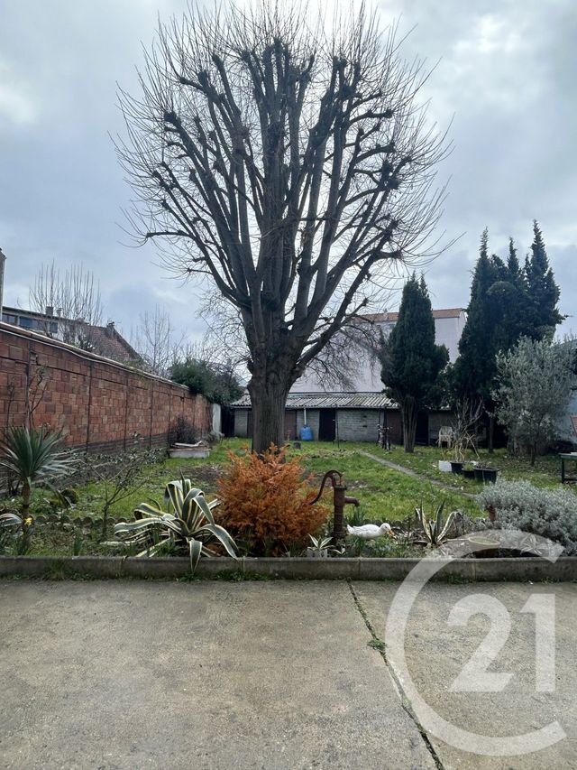 Appartement F2 à vendre - 2 pièces - 24.63 m2 - GENNEVILLIERS - 92 - ILE-DE-FRANCE - Century 21 Halesia Immobilier