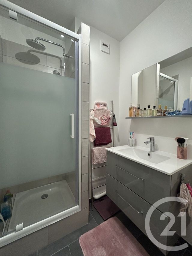 Appartement F4 à vendre - 4 pièces - 83.0 m2 - GENNEVILLIERS - 92 - ILE-DE-FRANCE - Century 21 Halesia Immobilier