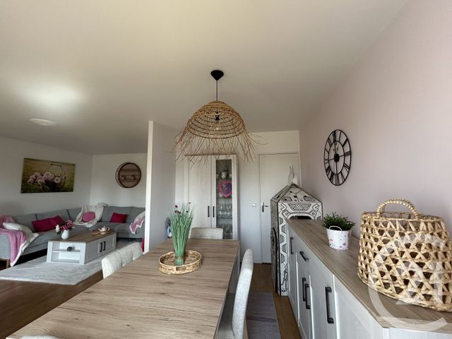 Appartement F4 à vendre - 4 pièces - 83.0 m2 - GENNEVILLIERS - 92 - ILE-DE-FRANCE - Century 21 Halesia Immobilier