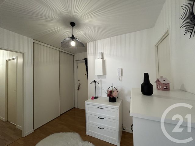 Appartement F4 à vendre - 4 pièces - 83.0 m2 - GENNEVILLIERS - 92 - ILE-DE-FRANCE - Century 21 Halesia Immobilier