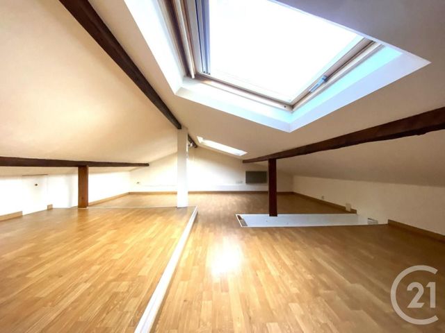 Appartement F3 à vendre - 3 pièces - 56.36 m2 - GENNEVILLIERS - 92 - ILE-DE-FRANCE - Century 21 Halesia Immobilier