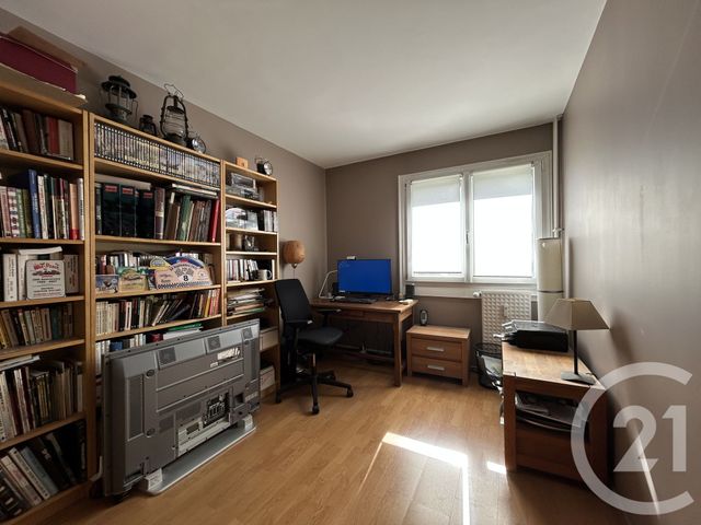 Appartement F3 à vendre - 3 pièces - 72.0 m2 - GENNEVILLIERS - 92 - ILE-DE-FRANCE - Century 21 Halesia Immobilier