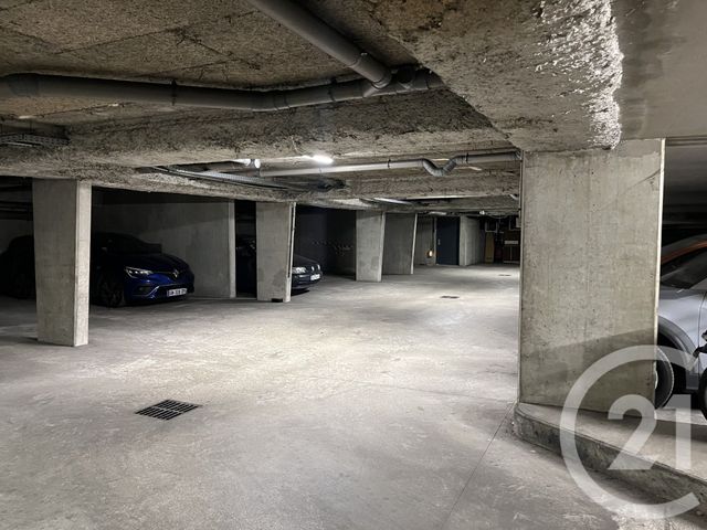 parking à louer - GENNEVILLIERS - 92 - ILE-DE-FRANCE - Century 21 Halesia Immobilier