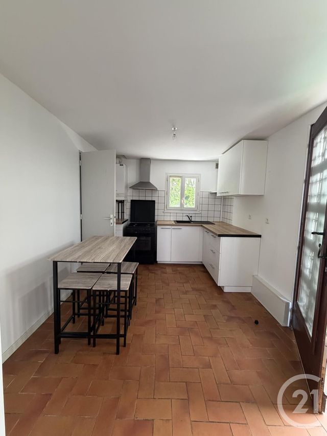 maison à louer - 2 pièces - 42.75 m2 - GENNEVILLIERS - 92 - ILE-DE-FRANCE - Century 21 Halesia Immobilier