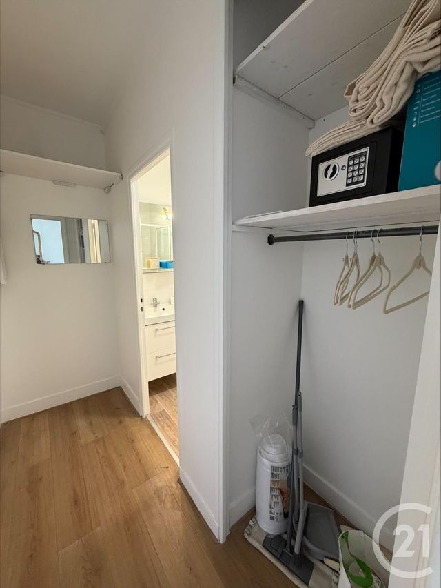 Appartement F1 à louer - 1 pièce - 27.8 m2 - GENNEVILLIERS - 92 - ILE-DE-FRANCE - Century 21 Halesia Immobilier
