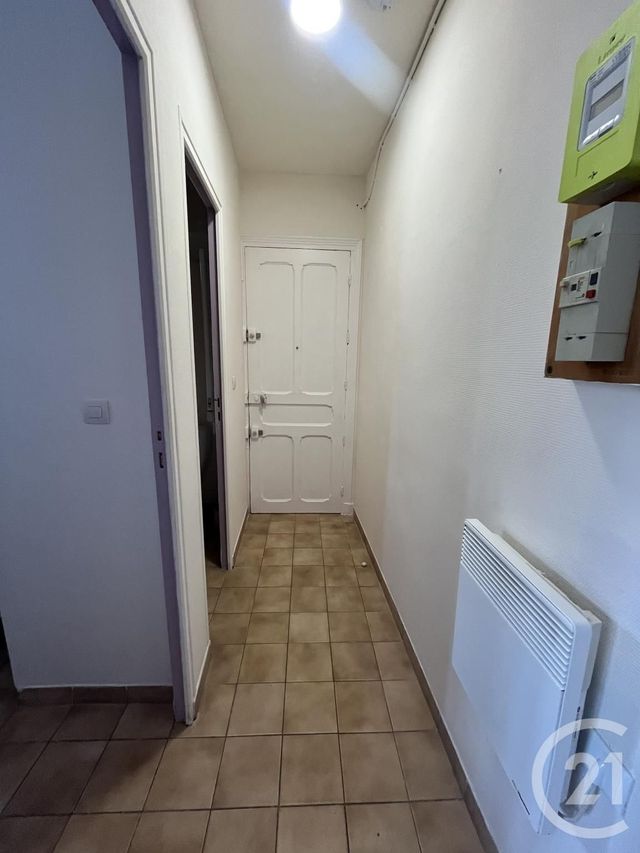 Appartement F1 à louer - 1 pièce - 19.95 m2 - GENNEVILLIERS - 92 - ILE-DE-FRANCE - Century 21 Halesia Immobilier