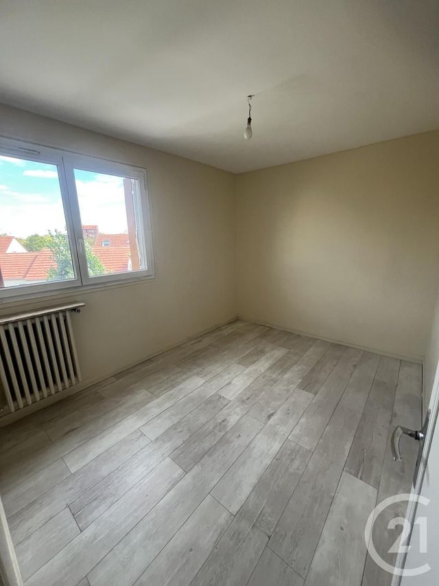 Appartement F2 à vendre - 2 pièces - 39.1 m2 - GENNEVILLIERS - 92 - ILE-DE-FRANCE - Century 21 Halesia Immobilier