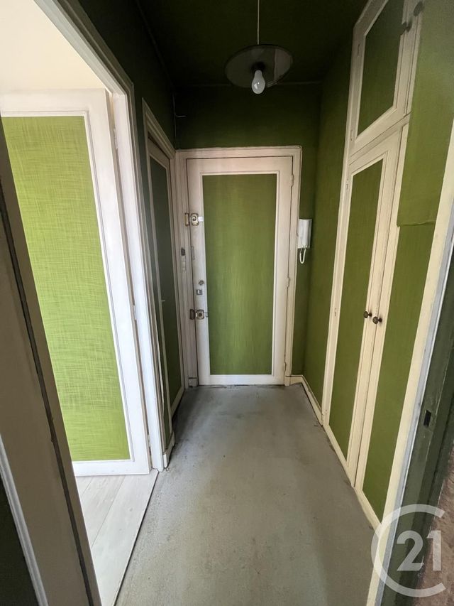 Appartement F2 à vendre - 2 pièces - 39.1 m2 - GENNEVILLIERS - 92 - ILE-DE-FRANCE - Century 21 Halesia Immobilier