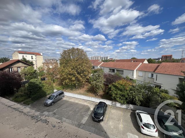 Appartement F2 à vendre - 2 pièces - 39.1 m2 - GENNEVILLIERS - 92 - ILE-DE-FRANCE - Century 21 Halesia Immobilier