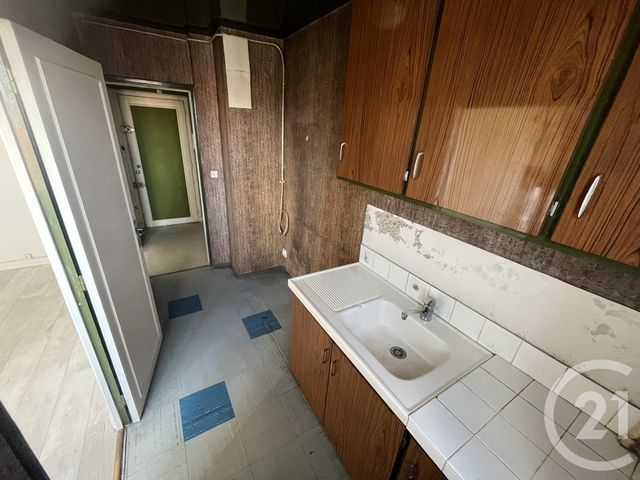 Appartement F2 à vendre - 2 pièces - 39.1 m2 - GENNEVILLIERS - 92 - ILE-DE-FRANCE - Century 21 Halesia Immobilier