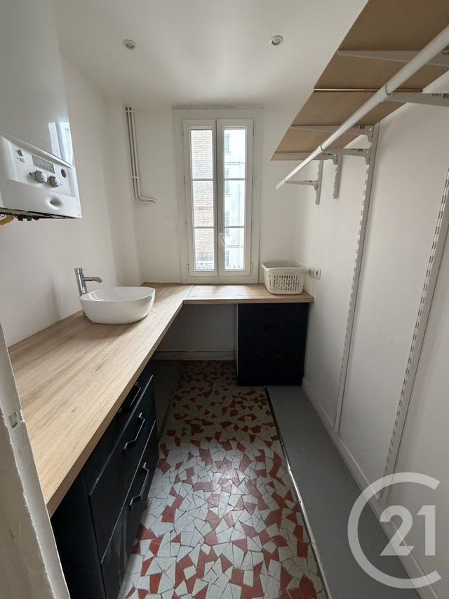 Appartement F3 à louer - 3 pièces - 72.4 m2 - ASNIERES SUR SEINE - 92 - ILE-DE-FRANCE - Century 21 Halesia Immobilier