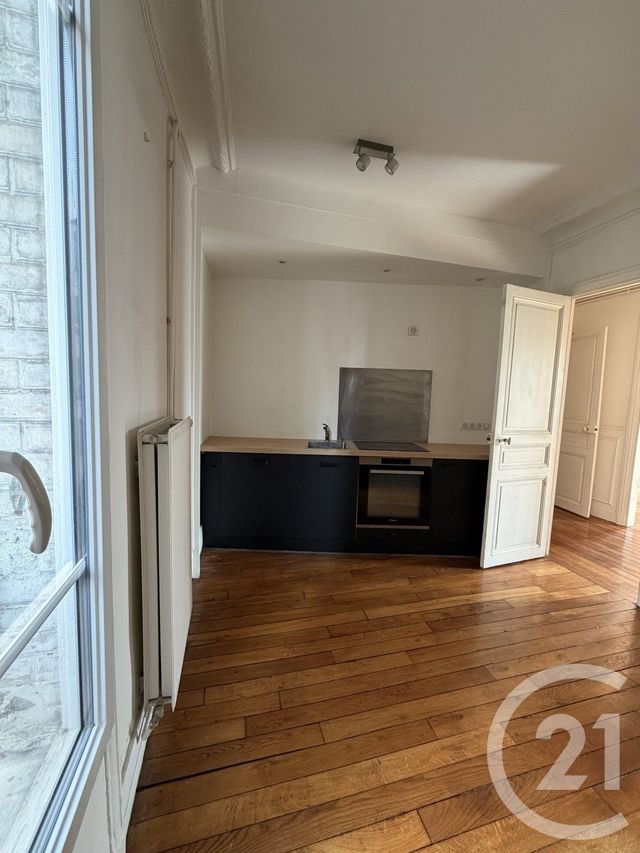 Appartement F3 à louer - 3 pièces - 72.4 m2 - ASNIERES SUR SEINE - 92 - ILE-DE-FRANCE - Century 21 Halesia Immobilier