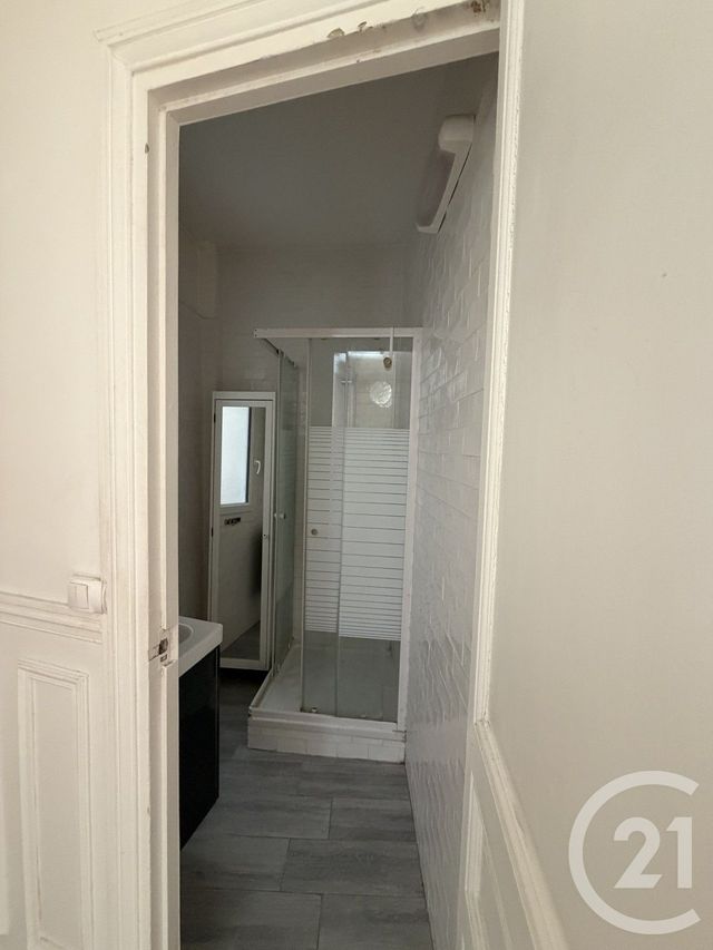 Appartement F3 à louer - 3 pièces - 72.4 m2 - ASNIERES SUR SEINE - 92 - ILE-DE-FRANCE - Century 21 Halesia Immobilier