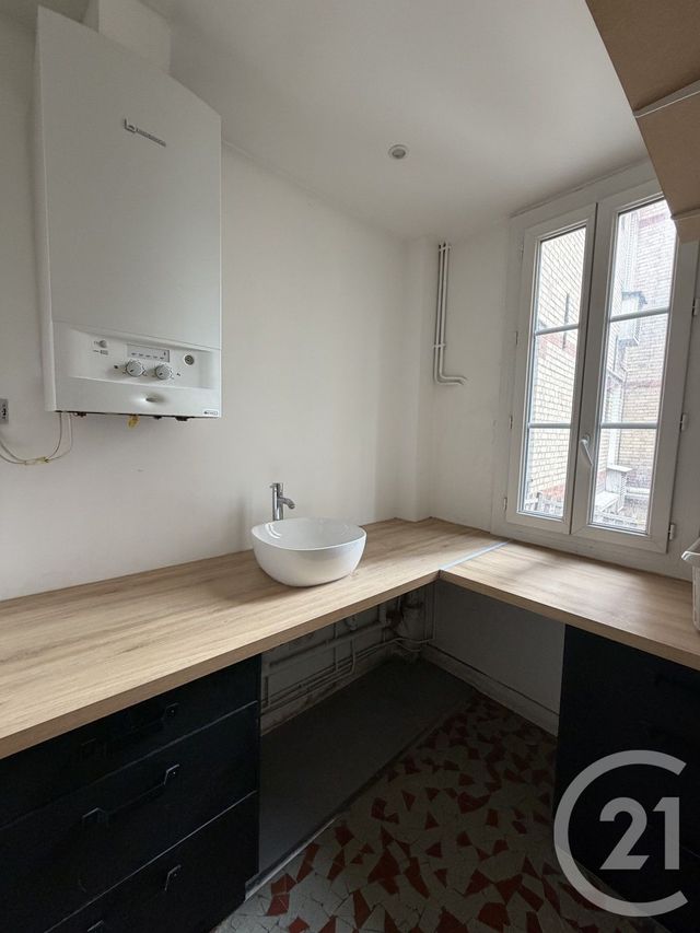 Appartement F3 à louer - 3 pièces - 72.4 m2 - ASNIERES SUR SEINE - 92 - ILE-DE-FRANCE - Century 21 Halesia Immobilier