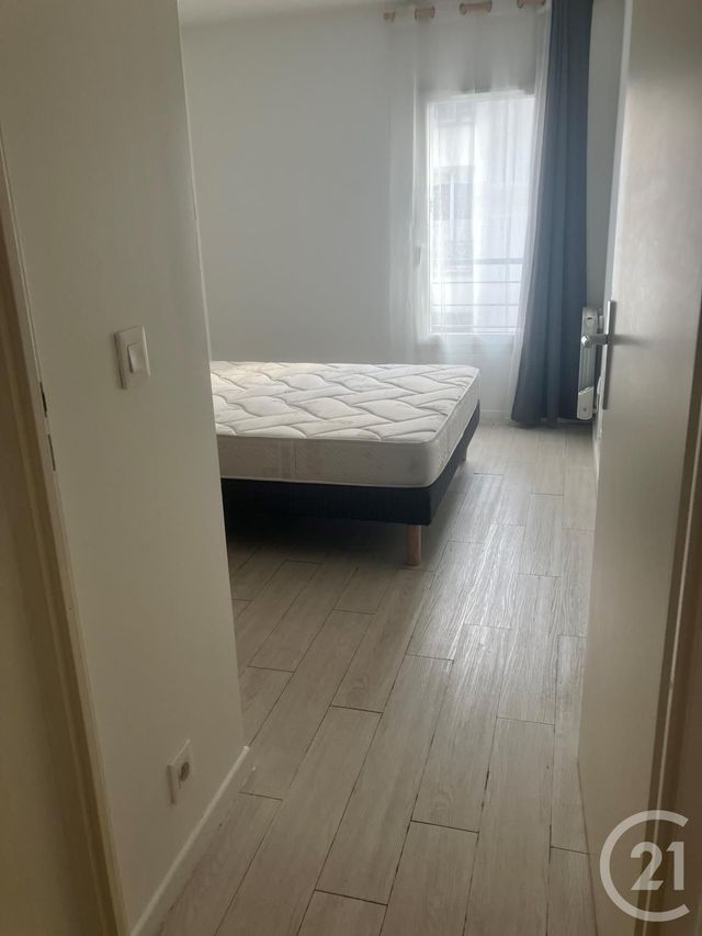 Appartement F2 à vendre - 2 pièces - 41.97 m2 - GENNEVILLIERS - 92 - ILE-DE-FRANCE - Century 21 Halesia Immobilier