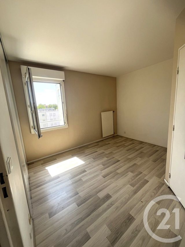 Appartement F2 à vendre - 2 pièces - 44.83 m2 - VILLENEUVE LA GARENNE - 92 - ILE-DE-FRANCE - Century 21 Halesia Immobilier