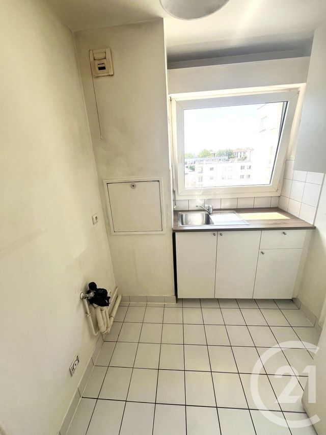 Appartement F2 à vendre - 2 pièces - 44.83 m2 - VILLENEUVE LA GARENNE - 92 - ILE-DE-FRANCE - Century 21 Halesia Immobilier